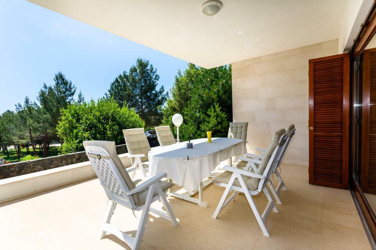 Apartman Jezevac Krk Town Bagian luar foto